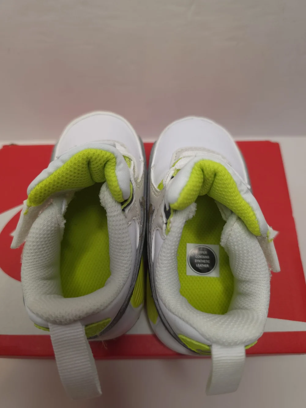 Nike Air Max 90 Easy On Size 4c Toddler Sneakers Retro White Khaki Cyber Green